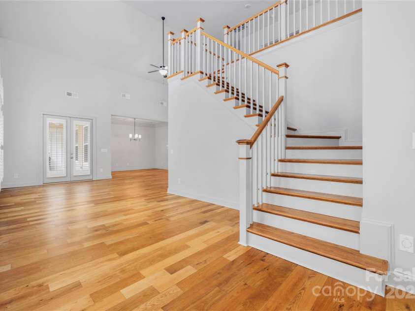 3008 Laney Pond Road, Matthews, NC 28104.  MLS# CAR4266715, YatesRealty ID 19259. 