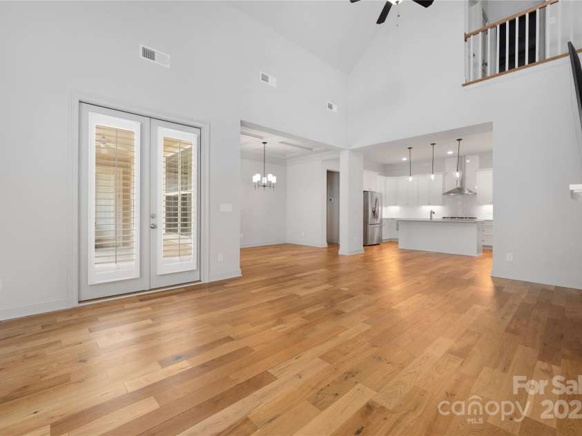 3008 Laney Pond Road, Matthews, NC 28104.  MLS# CAR4266715, YatesRealty ID 19259. 