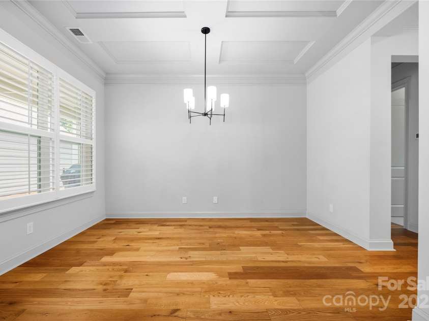 3008 Laney Pond Road, Matthews, NC 28104.  MLS# CAR4266715, YatesRealty ID 19259. 