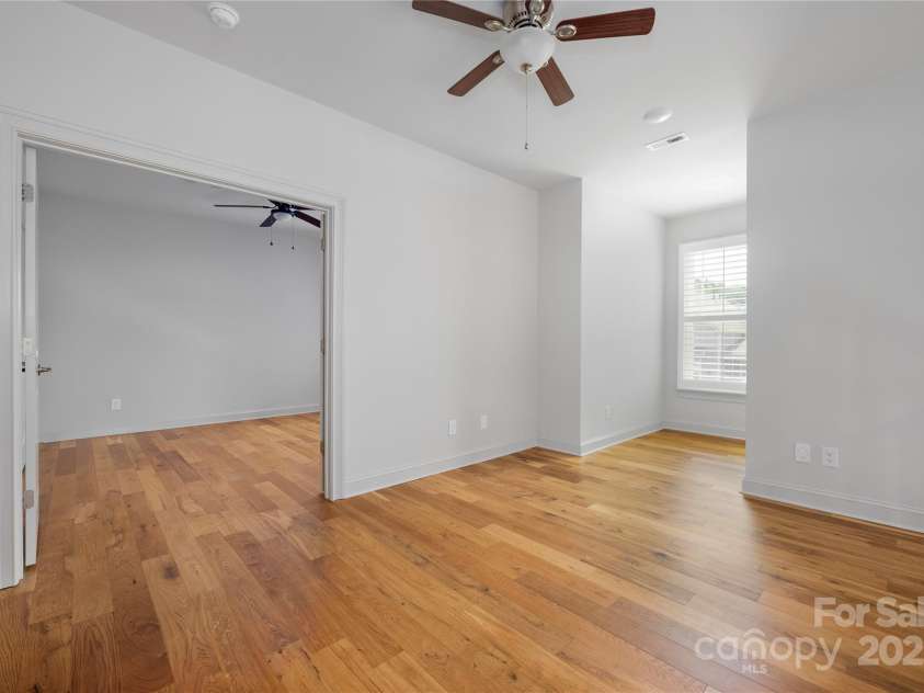 3008 Laney Pond Road, Matthews, NC 28104.  MLS# CAR4266715, YatesRealty ID 19259. 