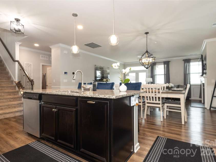 14217 Ridgewater Way, Charlotte, NC 28278.  MLS# CAR4186123, YatesRealty ID 1926. 