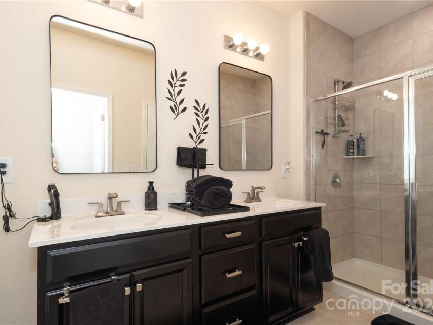 14217 Ridgewater Way, Charlotte, NC 28278.  MLS# CAR4186123, YatesRealty ID 1926. 