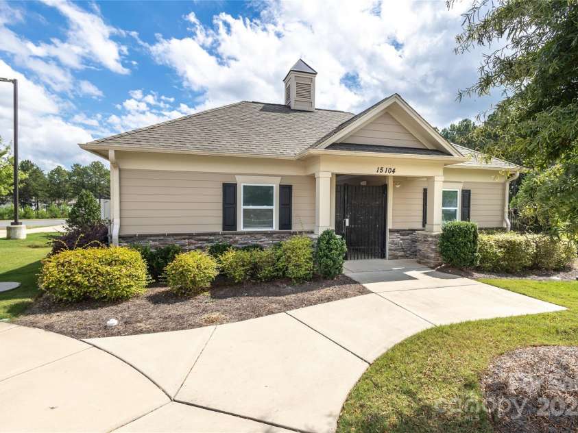 14217 Ridgewater Way, Charlotte, NC 28278.  MLS# CAR4186123, YatesRealty ID 1926. 