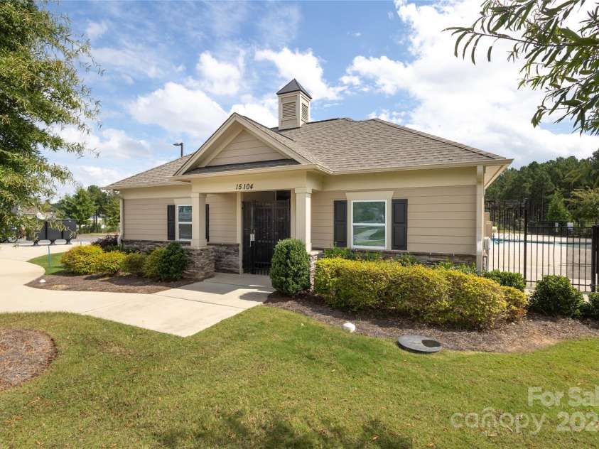 14217 Ridgewater Way, Charlotte, NC 28278.  MLS# CAR4186123, YatesRealty ID 1926. 