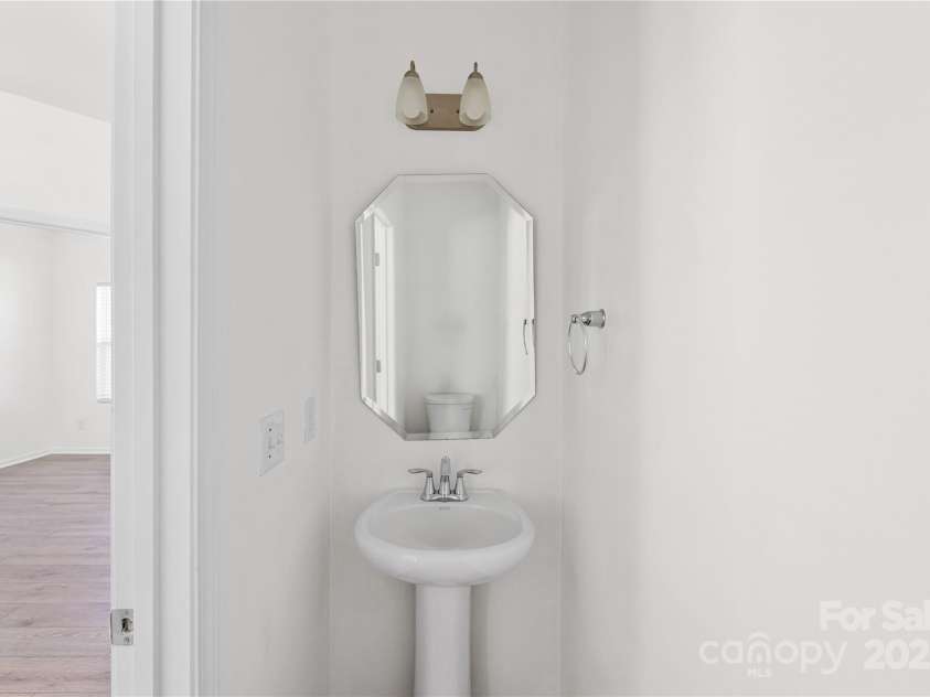 723 Yorkshire Drive, Albemarle, NC 28001.  MLS# CAR4314310, YatesRealty ID 1926. 