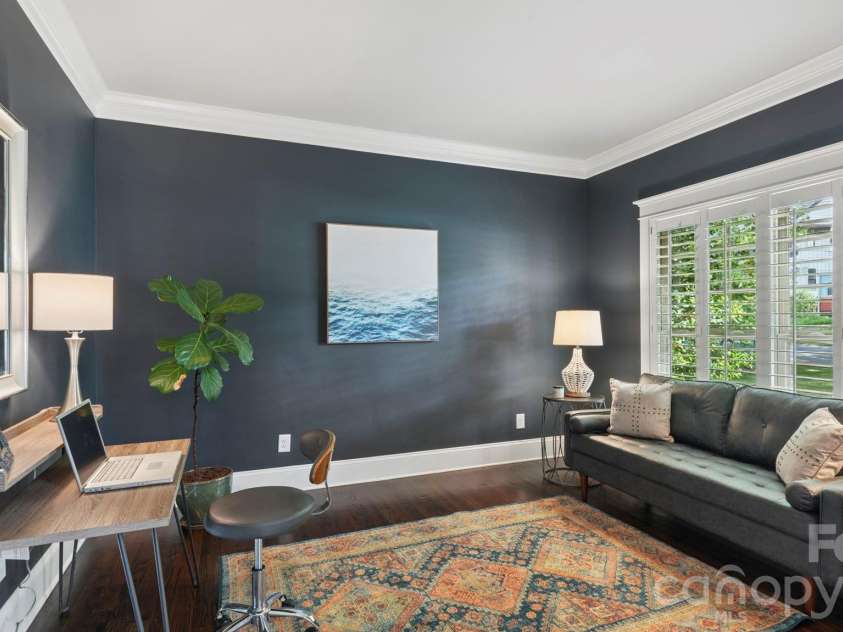 1764 Dunkirk Drive, Charlotte, NC 28203.  MLS# CAR4374341, YatesRealty ID 19261. 