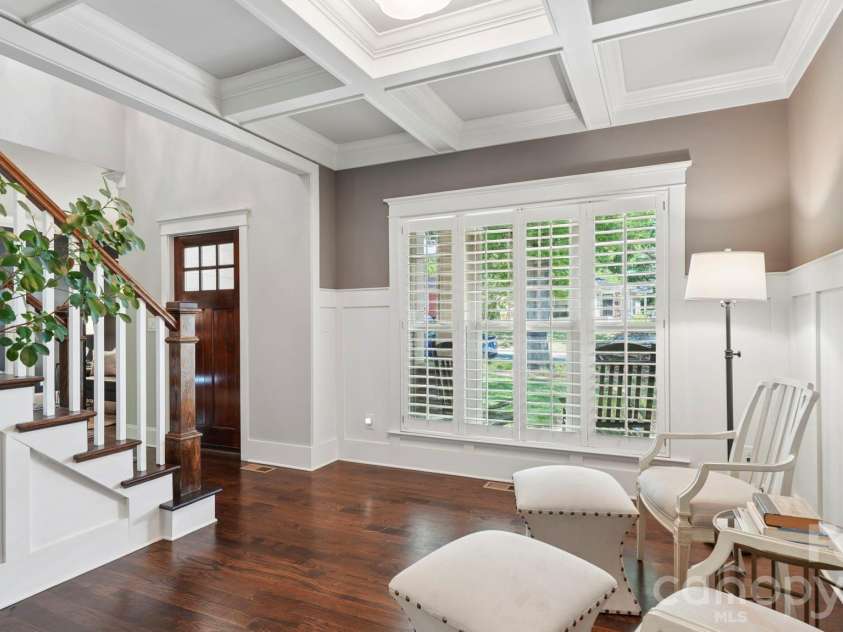 1764 Dunkirk Drive, Charlotte, NC 28203.  MLS# CAR4374341, YatesRealty ID 19261. 