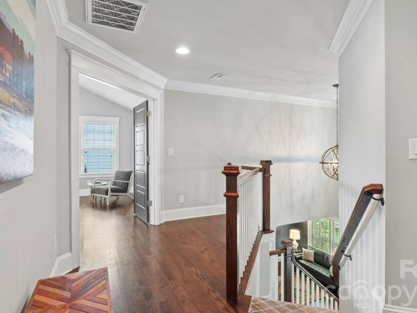 1764 Dunkirk Drive, Charlotte, NC 28203.  MLS# CAR4374341, YatesRealty ID 19261. 