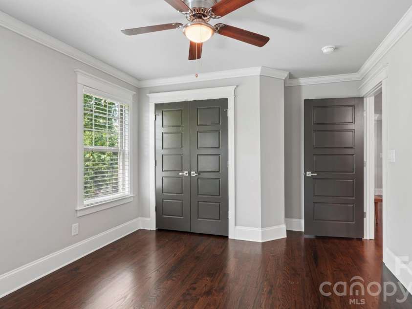 1764 Dunkirk Drive, Charlotte, NC 28203.  MLS# CAR4374341, YatesRealty ID 19261. 