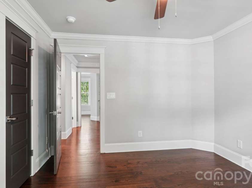 1764 Dunkirk Drive, Charlotte, NC 28203.  MLS# CAR4374341, YatesRealty ID 19261. 