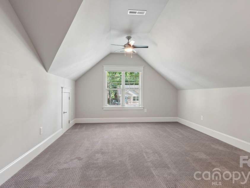 1764 Dunkirk Drive, Charlotte, NC 28203.  MLS# CAR4374341, YatesRealty ID 19261. 