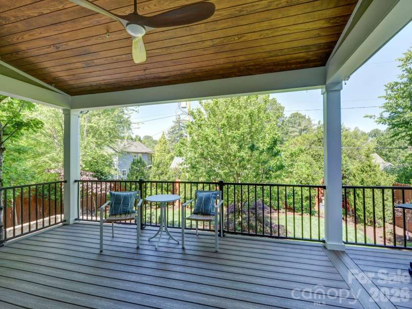 1764 Dunkirk Drive, Charlotte, NC 28203.  MLS# CAR4374341, YatesRealty ID 19261. 