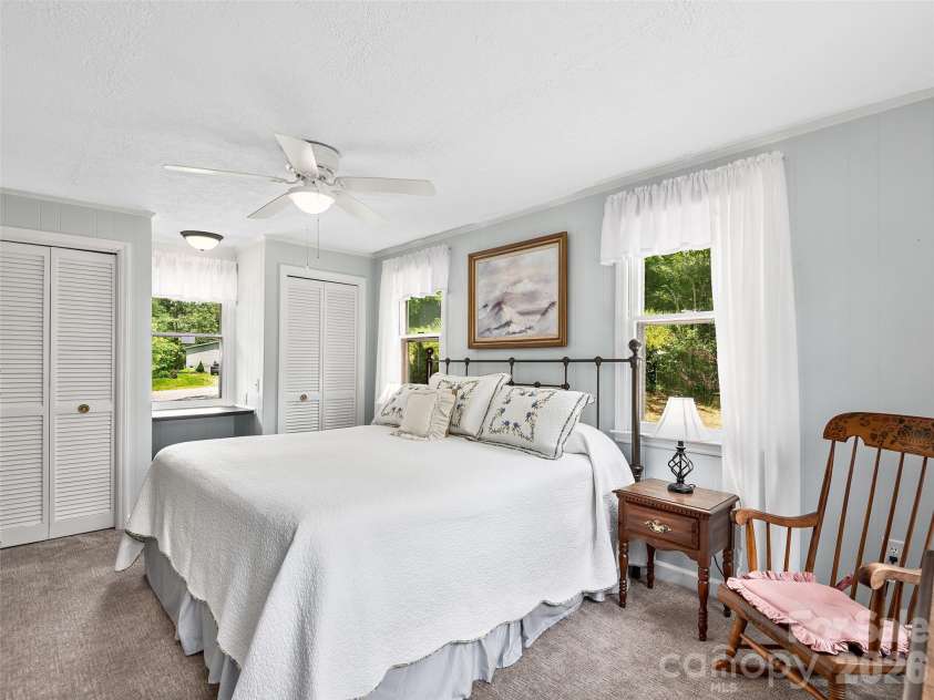 185 Indian Springs Road, Clyde, NC 28721.  MLS# CAR4378902, YatesRealty ID 19262. 