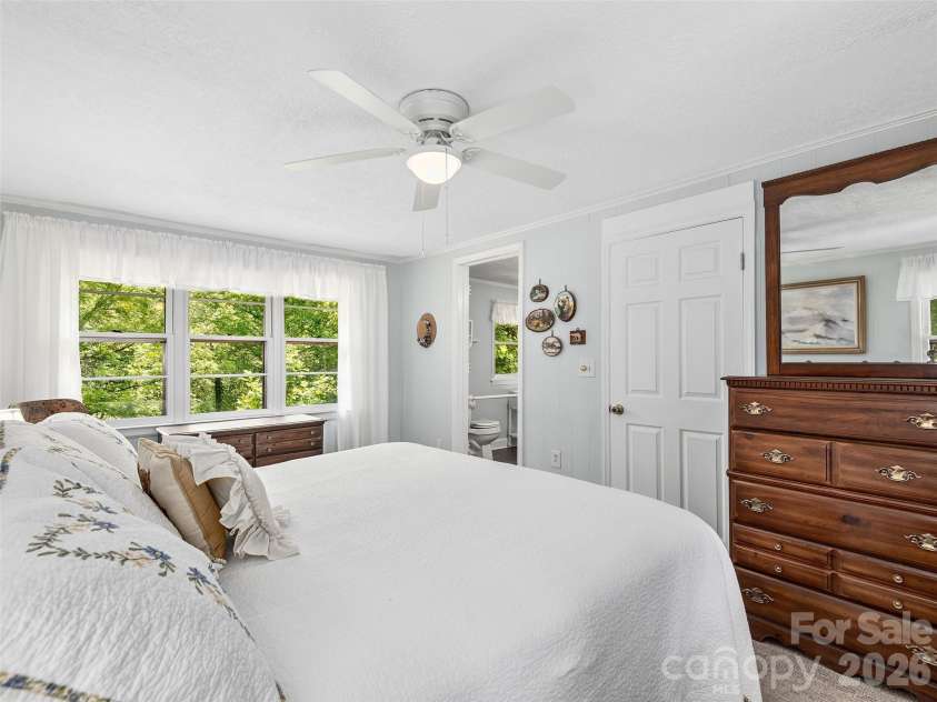 185 Indian Springs Road, Clyde, NC 28721.  MLS# CAR4378902, YatesRealty ID 19262. 