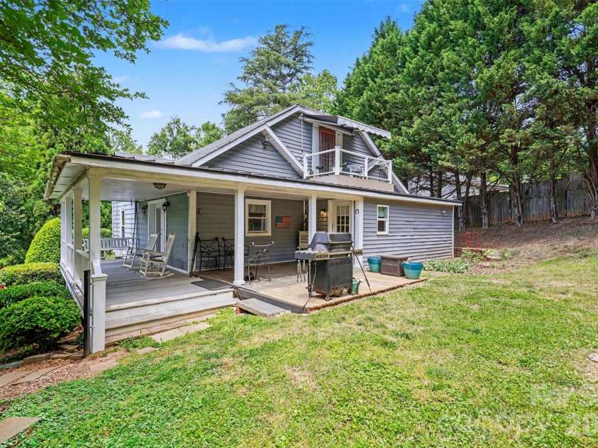 222 Hickory Grove Road, McAdenville, NC 28101.  MLS# CAR4376683, YatesRealty ID 19263. 