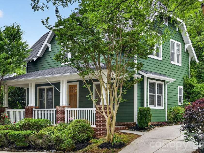 14044 Garden District Row, Huntersville, NC 28078.  MLS# CAR4377139, YatesRealty ID 19264. 