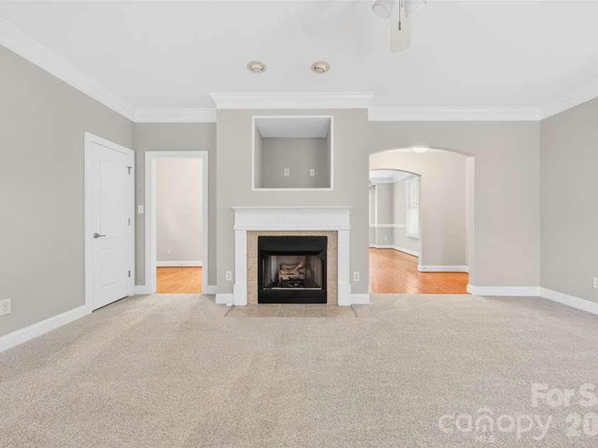 14044 Garden District Row, Huntersville, NC 28078.  MLS# CAR4377139, YatesRealty ID 19264. 