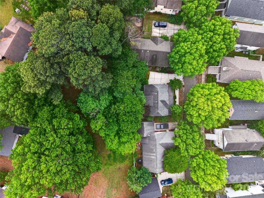 14044 Garden District Row, Huntersville, NC 28078.  MLS# CAR4377139, YatesRealty ID 19264. 