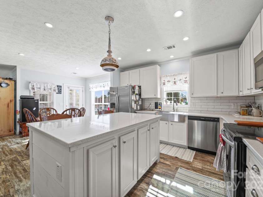 6179 Steen Road, Jefferson, SC 29718.  MLS# CAR4319586, YatesRealty ID 19265. 