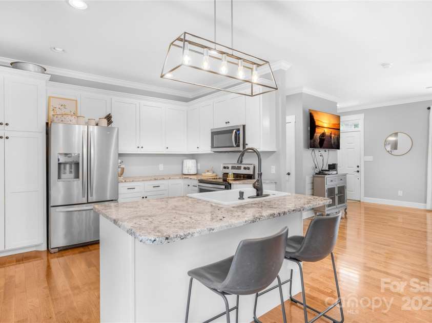 132 Witherspoon Lane, Statesville, NC 28677.  MLS# CAR4268802, YatesRealty ID 19266. 