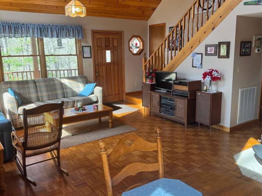 315 River Road, Sylva, NC 28779.  MLS# CAR4365027, YatesRealty ID 19267. 