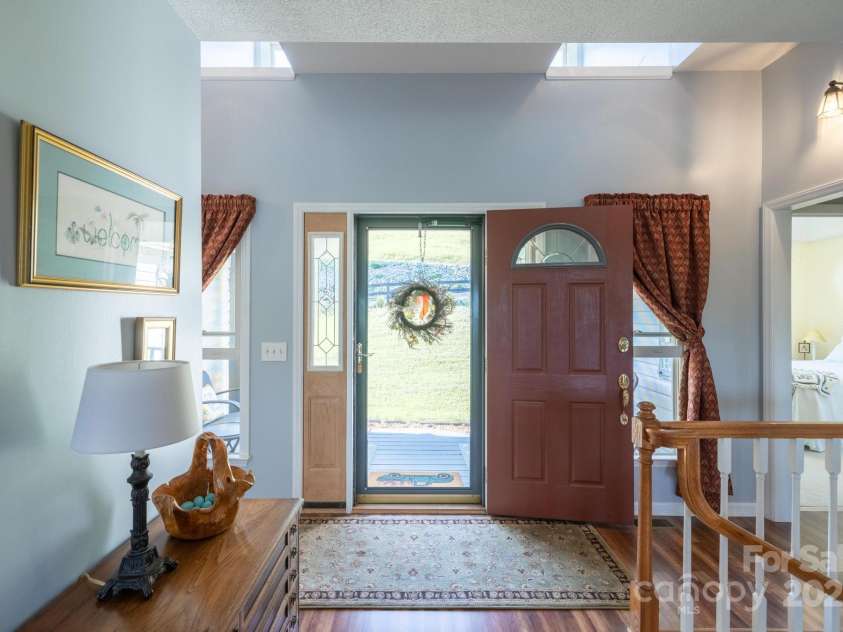 347 Hickory Mountain Road, Sparta, NC 28675.  MLS# CAR4268709, YatesRealty ID 19267. 