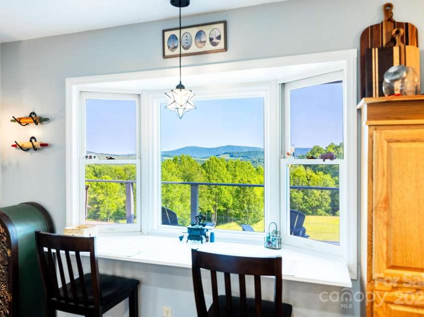 347 Hickory Mountain Road, Sparta, NC 28675.  MLS# CAR4268709, YatesRealty ID 19267. 