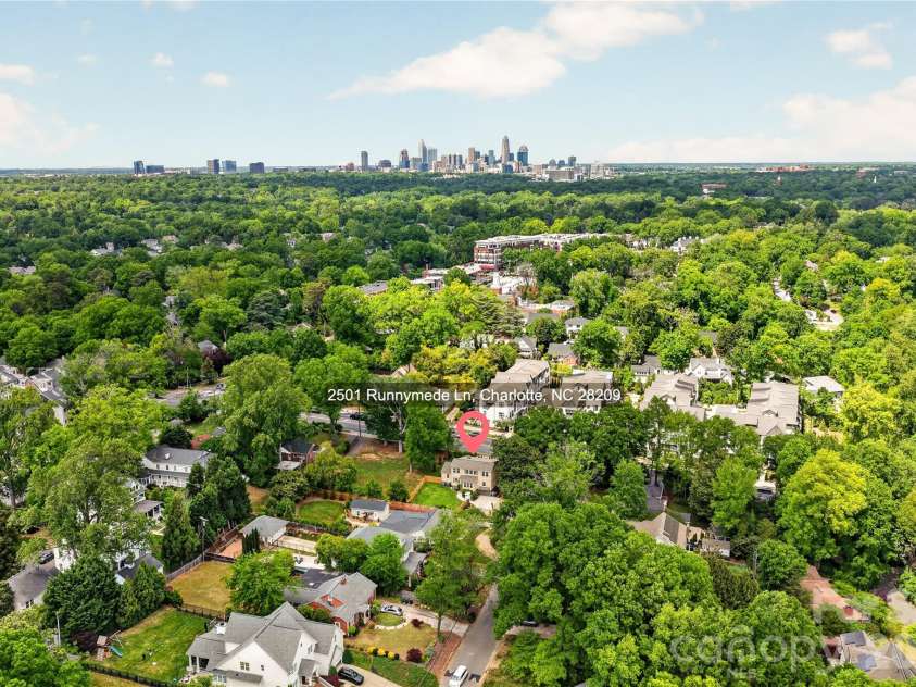 2501 Runnymede Lane, Charlotte, NC 28209.  MLS# CAR4371902, YatesRealty ID 19268. 