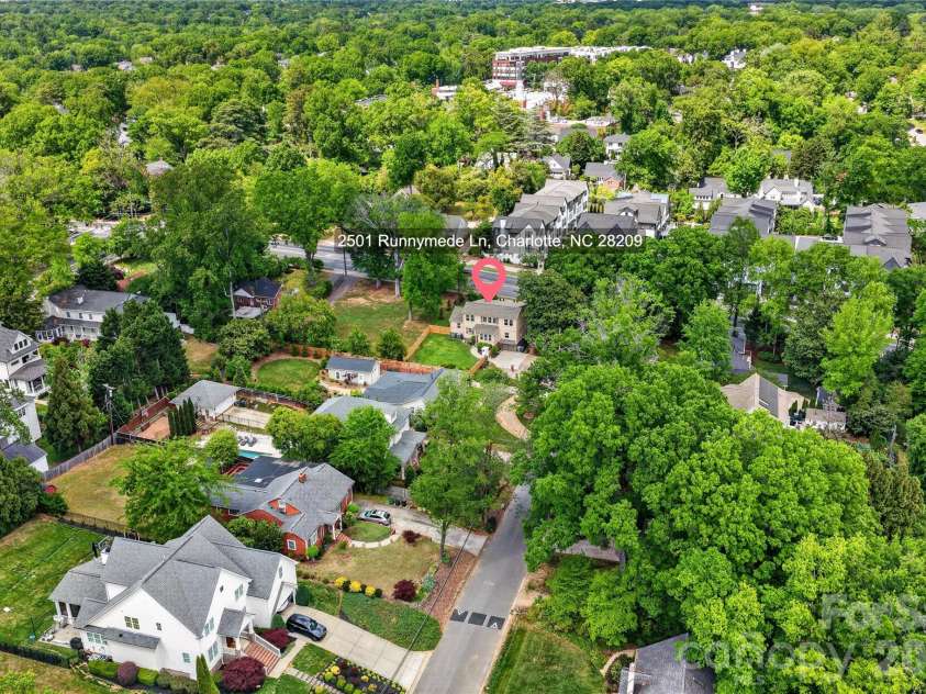 2501 Runnymede Lane, Charlotte, NC 28209.  MLS# CAR4371902, YatesRealty ID 19268. 