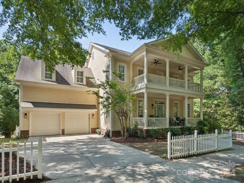 927 Dericks Crossing, Fort Mill, SC 29708.  MLS# CAR4159973, YatesRealty ID 19268. 