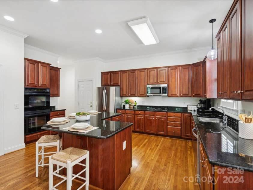 927 Dericks Crossing, Fort Mill, SC 29708.  MLS# CAR4159973, YatesRealty ID 19268. 