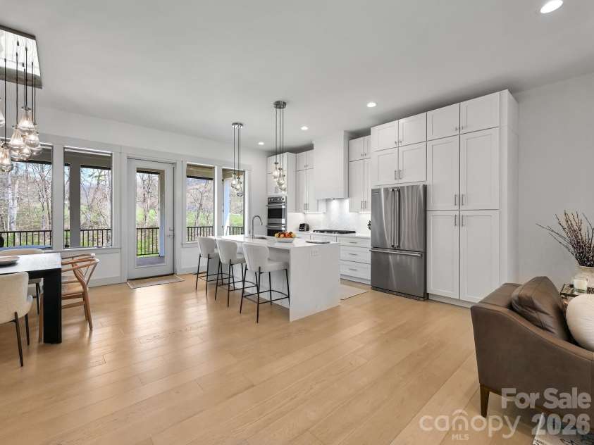 18 Sagewood Drive, Candler, NC 28715.  MLS# CAR4320967, YatesRealty ID 19269. 