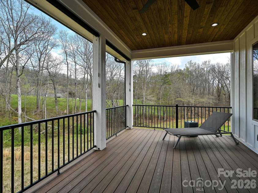 18 Sagewood Drive, Candler, NC 28715.  MLS# CAR4320967, YatesRealty ID 19269. 