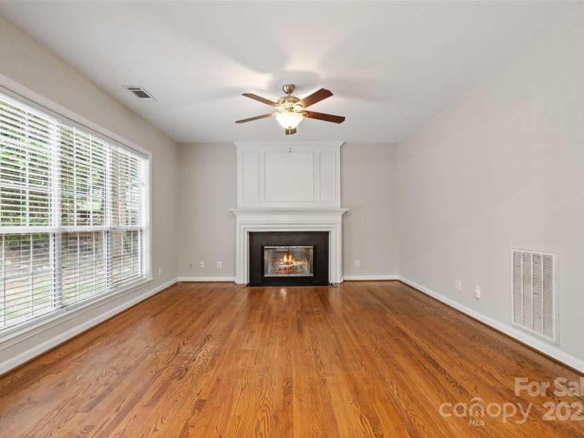 6434 Skyline Drive, Charlotte, NC 28269.  MLS# CAR4255621, YatesRealty ID 19269. 