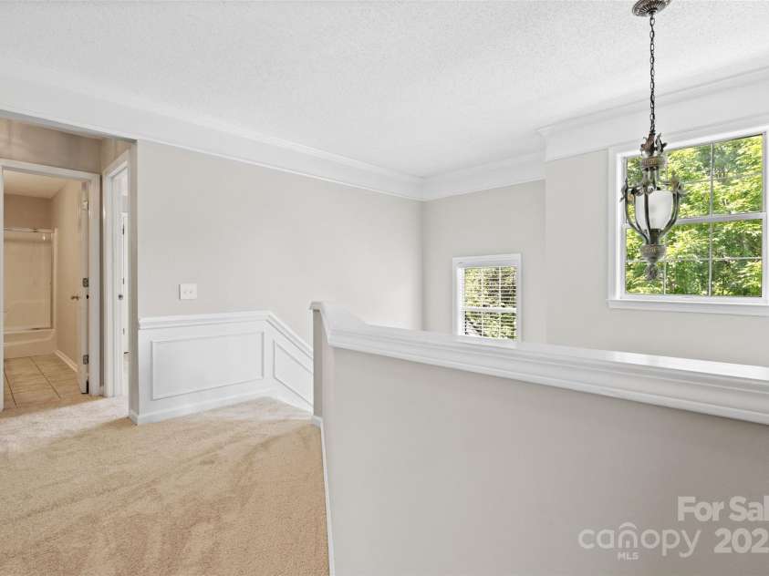 6434 Skyline Drive, Charlotte, NC 28269.  MLS# CAR4255621, YatesRealty ID 19269. 