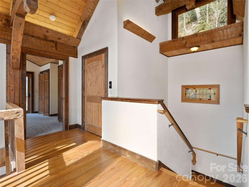 173 Heavenview Point, Maggie Valley, NC 28751.  MLS# CAR4347657, YatesRealty ID 1927. 