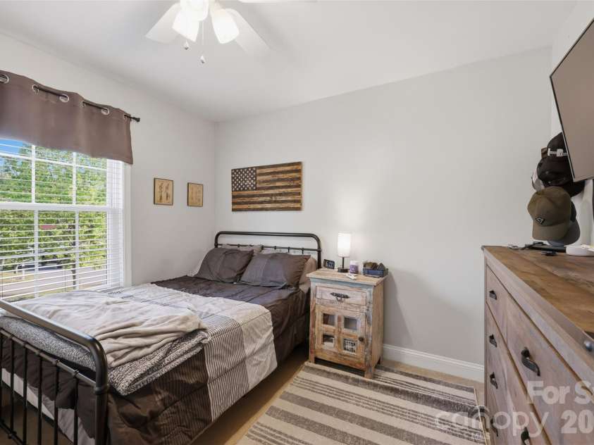 120 Walnut Lane, Taylorsville, NC 28681.  MLS# CAR4374976, YatesRealty ID 19270. 