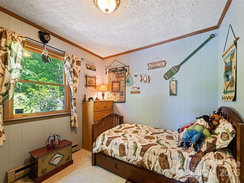 724 Pless Underwood Road, Maggie Valley, NC 28751.  MLS# CAR4268865, YatesRealty ID 19270. Bonus room