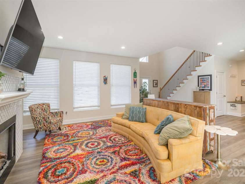 10221 Hanging Moss Trail, Mint Hill, NC 28227.  MLS# CAR4206721, YatesRealty ID 19271. 