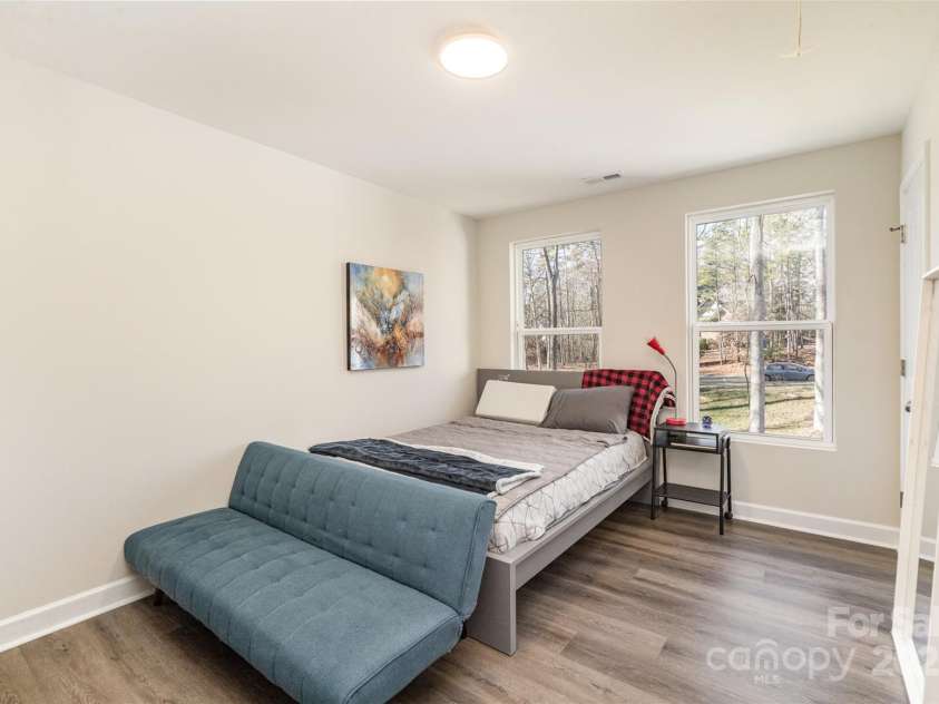 10221 Hanging Moss Trail, Mint Hill, NC 28227.  MLS# CAR4206721, YatesRealty ID 19271. 