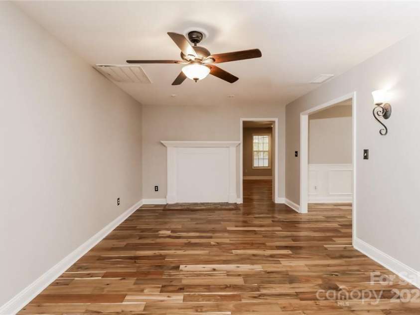 4989 Post Oak Lane, Rock Hill, SC 29732.  MLS# CAR4246259, YatesRealty ID 19272. 