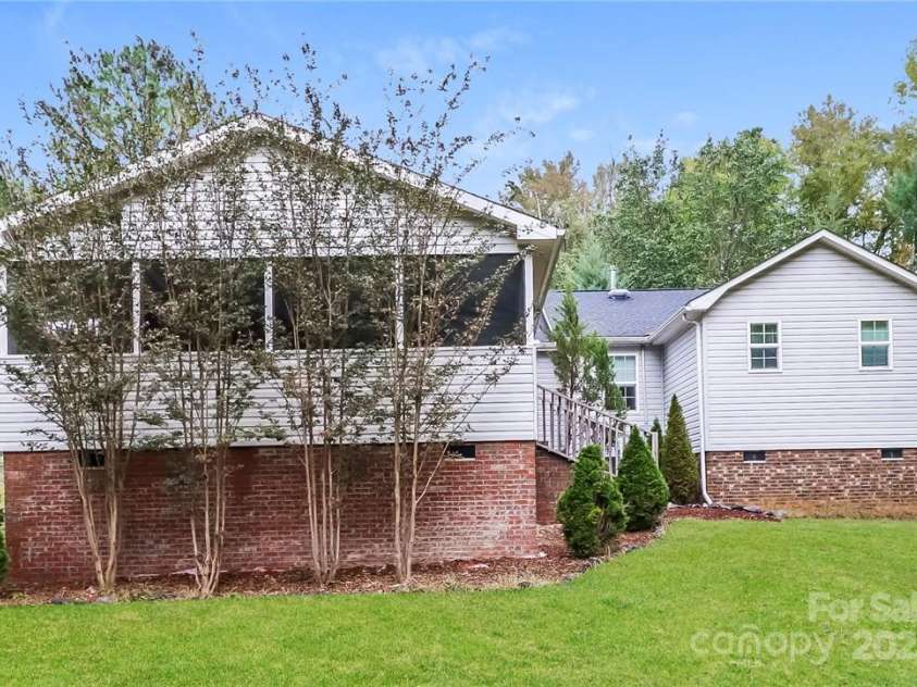 4989 Post Oak Lane, Rock Hill, SC 29732.  MLS# CAR4246259, YatesRealty ID 19272. 