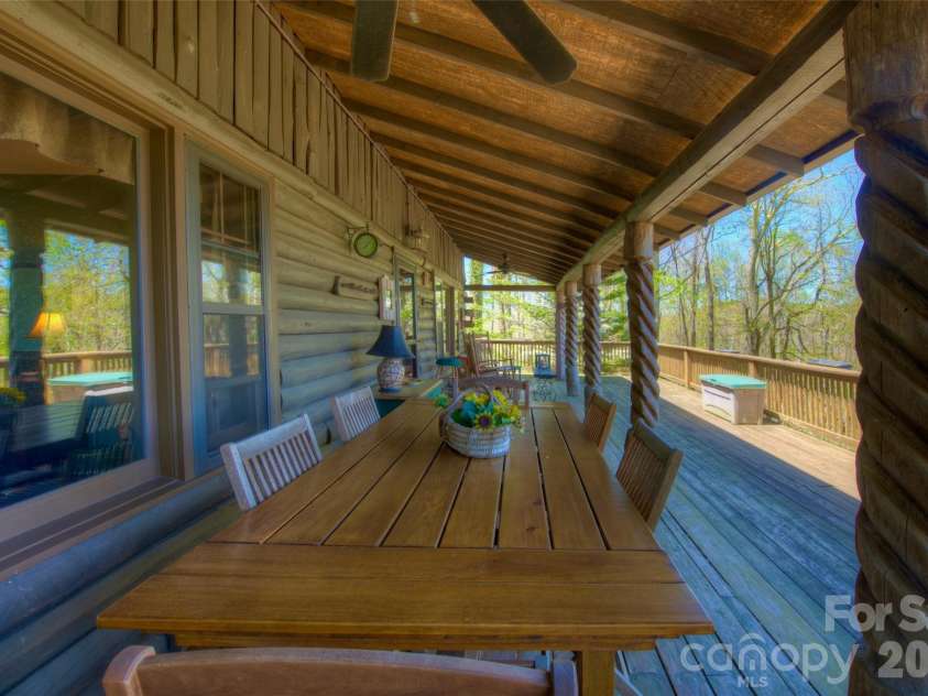 551 Carvers Knob Road, Spruce Pine, NC 28777.  MLS# CAR4374255, YatesRealty ID 19273. 