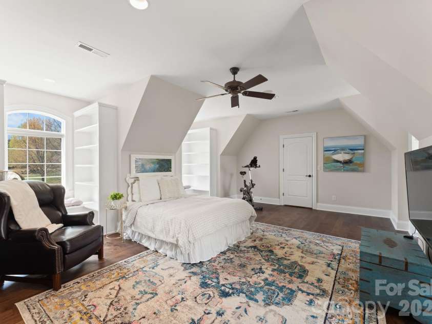 201 Cape Cod Way, Mooresville, NC 28117.  MLS# CAR4358781, YatesRealty ID 19274. 