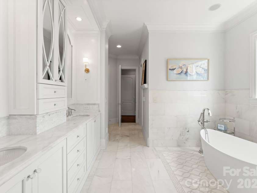 201 Cape Cod Way, Mooresville, NC 28117.  MLS# CAR4358781, YatesRealty ID 19274. 