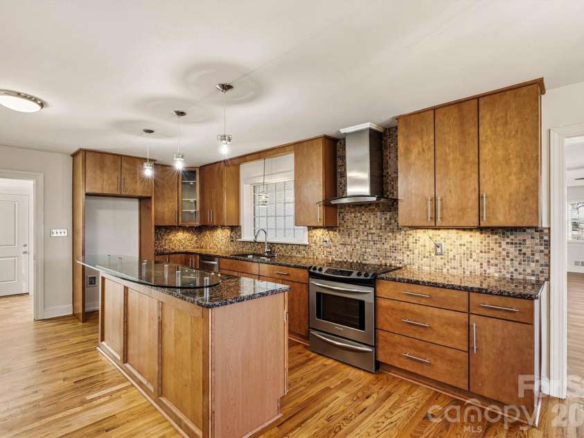 1212 3rd Street Drive, Conover, NC 28613.  MLS# CAR4357523, YatesRealty ID 19276. Kitchen/Den Entry View