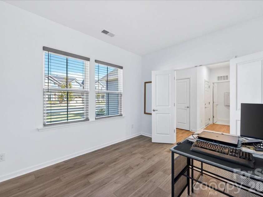 11119 Glasden Road, Charlotte, NC 28278.  MLS# CAR4395906, YatesRealty ID 19277. Office