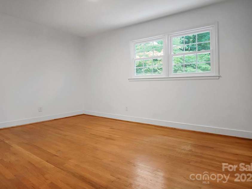 506 Richards Drive, Shelby, NC 28150.  MLS# CAR4259471, YatesRealty ID 19279. 