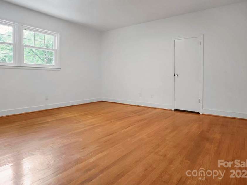 506 Richards Drive, Shelby, NC 28150.  MLS# CAR4259471, YatesRealty ID 19279. 