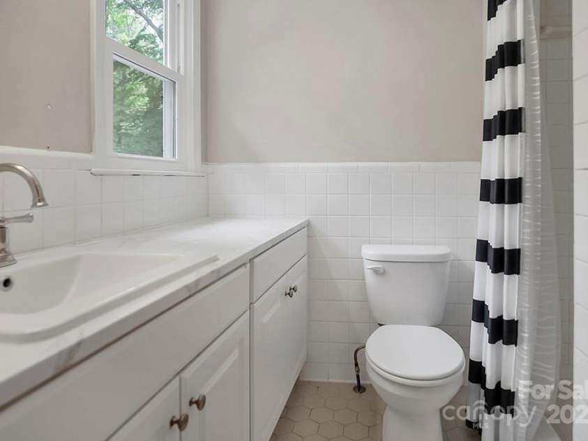 506 Richards Drive, Shelby, NC 28150.  MLS# CAR4259471, YatesRealty ID 19279. 